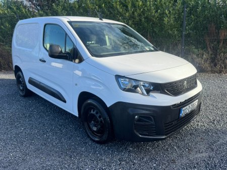 2020 Peugeot Partner  €13,950