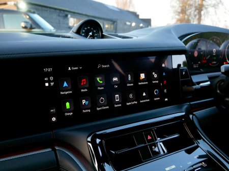 2024 Porsche Panamera - thumbnail 32