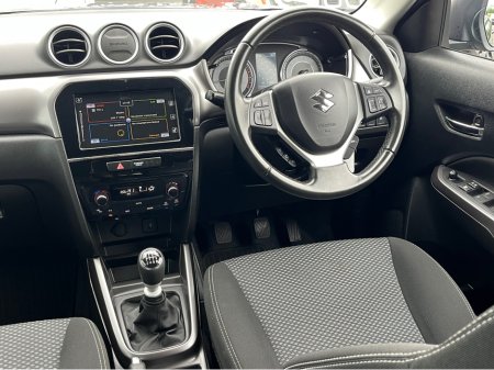 2023 Suzuki Vitara - thumbnail 15