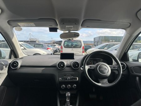 2016 Audi A1 - thumbnail 16