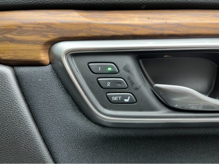 2020 Honda CR-V €29950! 2020 HONDA CR-V EX HYBRID 2.0 AUTOMATIC / CRUISE CONTROL / REVERSE CAMERA / ELECTRIC MEMORY & HEATED SEATS / PADDLE SHIFTERS €29,950 thumbnail