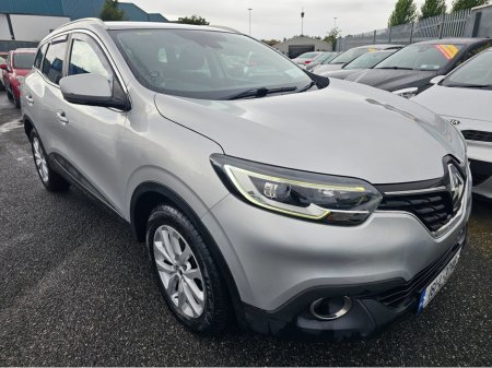 2016 Renault Kadjar DYNAMIQUE ** IRISH CAR ** REVERSE CAMERA & SENSORS ** SAT NAV ** HIGHLY MAINTANED ** SUPERB EXAMPLE ** €7,495