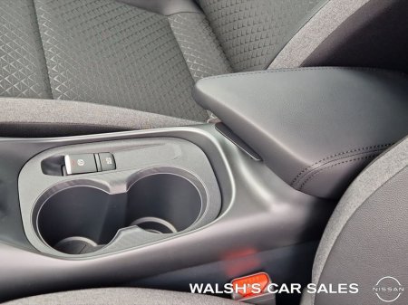 2025 Nissan Juke - thumbnail 27