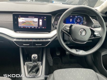 2024 Skoda Octavia - view 2