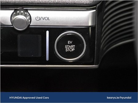 2023 Hyundai Ioniq Executive Plus 58kWh €26,490 thumbnail