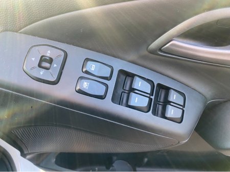 2014 Hyundai ix35 2WD COMFORT 4DR €7,950 thumbnail