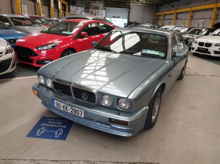 1990 Jaguar XJR STUNNING RARE CAR// SUPERB COLOUR COMBO//ONLY 50 EURO A YEAR ROAD TAX//  251 BHP// €14,999