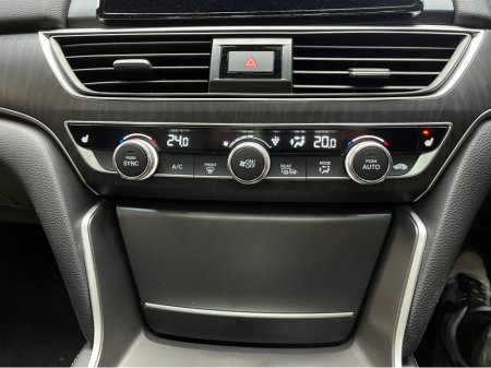 2020 BMW 5 Series - thumbnail 26