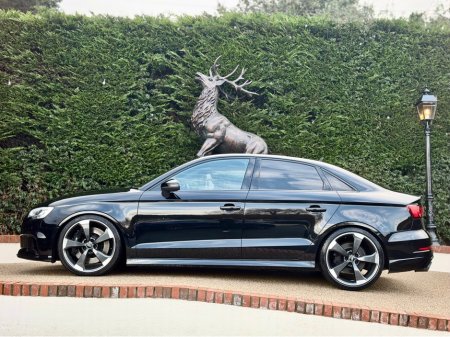 2019 Audi RS3 2.5 TFSI QUATTRO 400PS 4 4DR AUTO €58,950 thumbnail