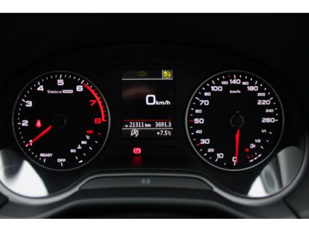 2022 Audi Q2 30 TFSI 110HP SE 5DR ESTATE  // 1 OWNER WITH ONLY 21,000 KM'S // BUY WITH CONFIDENCE AA AND SIMI APPROVED DEALER 2026 // FINANCE ARRANGED // ALL TRADE INS WELCOME // €25,950 thumbnail