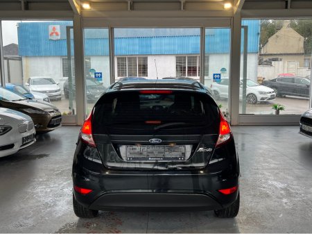 2017 Ford Fiesta ZETEC 1.2 petrol 60 bhp manual €9,950 thumbnail