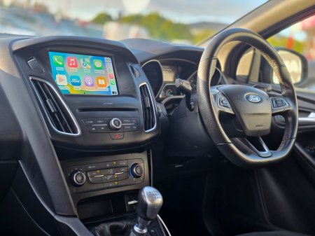 2018 Ford Focus 1.0 T ST-LINE ECOBOOST 1 140PS 5DR €12,900 thumbnail