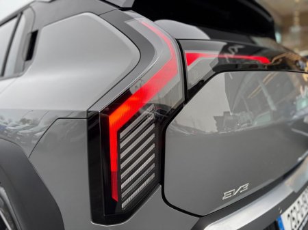 2025 Kia EV3 Earth ( Range 585km ) €39,995 thumbnail