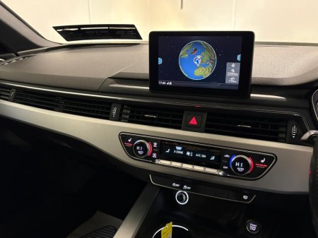 2017 Audi A4 LIMOUSINE 2.0 TDI 122 S LINE 4DR €18,900 thumbnail