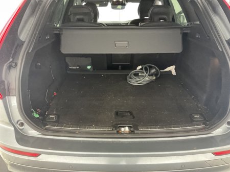 2021 Volvo XC60 2.0 T6 R-DESIGN RECRGE 34 thumbnail