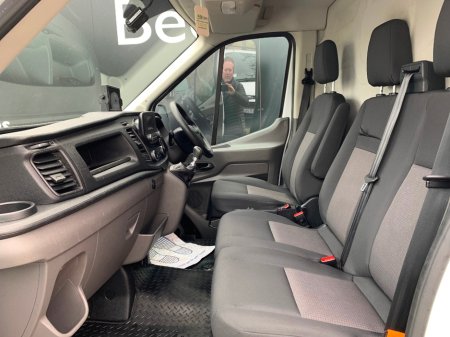 2023 Ford Transit JUMBO 2.0 TDCI 130 PS 350E RWD // PRICE EXCL. VAT // ONE OWNER // GREAT CONDITION // 11/26 CVRT // thumbnail