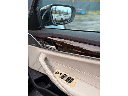 2019 BMW 5 Series - thumbnail 15