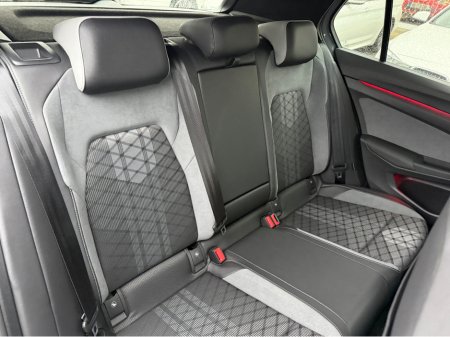 2022 Volkswagen Golf R-LINE 2.0TDI 150BHP AUTOMATIC €33,950 thumbnail