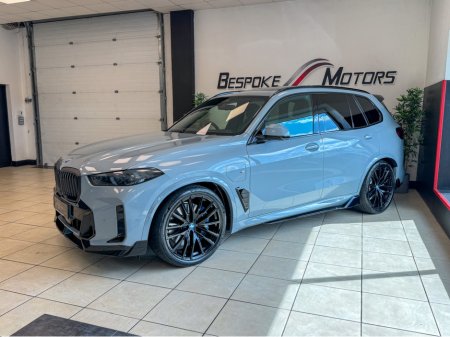 2025 BMW X5 XDRIVE50E M SPORT AUTO