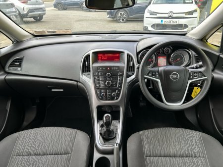 2017 Opel Astra - thumbnail 8