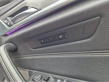 2017 BMW 5 Series - thumbnail 4