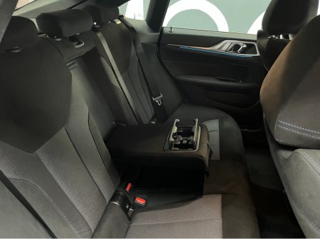 2025 BMW i4 - thumbnail 17