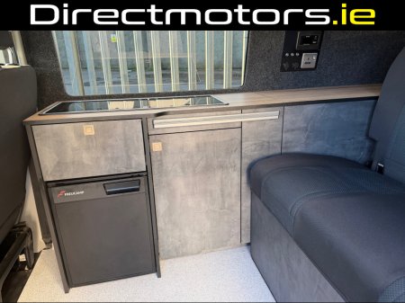 2016 Volkswagen Transporter T6 PVS T 3000KG TD TDI 140HP D7F €39,950 thumbnail