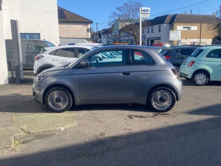 2025 Fiat 500e - thumbnail 10