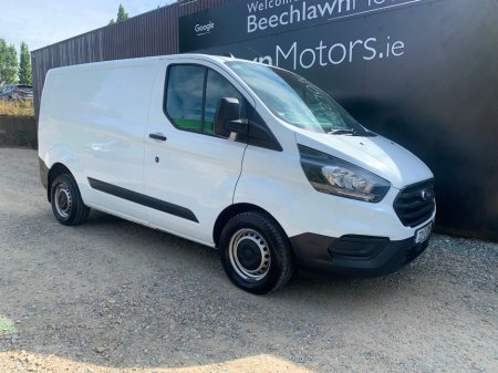 2022 Ford Transit Custom 2.0 TDCI 105 PS LEADER SWB // PRICE EXCL. VAT // ONE OWNER // FULL SERVICE HISTORY // TIMING BELT/WET BELT REPLACED // 01/26 CVRT //