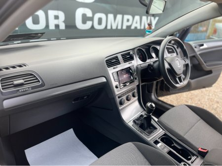 2014 Volkswagen Golf - thumbnail 8