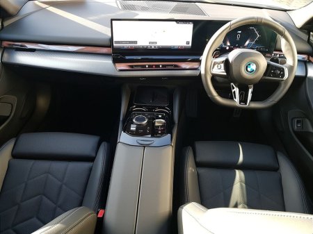 2025 BMW 5 Series 530e M Sport €69,995