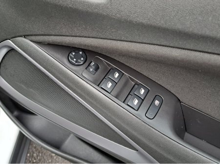 2024 Opel Crossland SC 1.2TURBO 110BHP **REVERSING CAMERA** €22,950 thumbnail