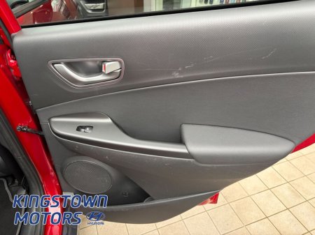 2020 Hyundai Kona Kauai EV Premium 2 Tone 5DR Auto €16,750 thumbnail