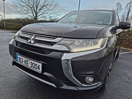 2016 Mitsubishi Outlander PHEV 2.0L MIVEC 4WD 5-Seater Instyle €13,999 thumbnail