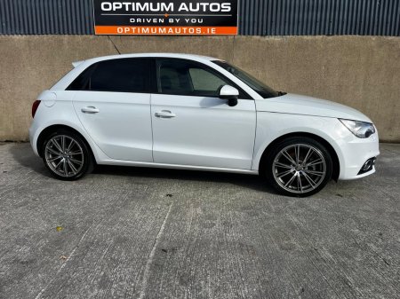 2012 Audi A1 Sportback Audi A1 Sportsback 1.4 petrol, auto, 17
