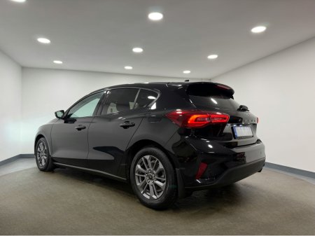 2022 Ford Focus TITANIUM STYLE ECOB €24,750 thumbnail