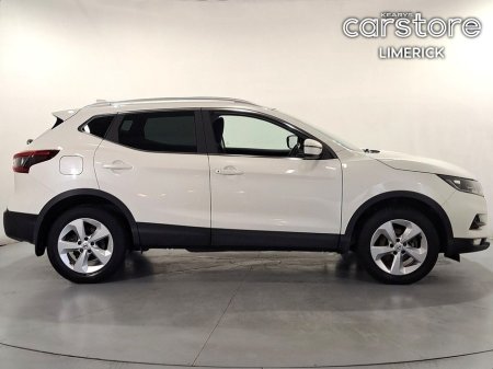 2019 Nissan Qashqai 1.2 PET SV €21,890