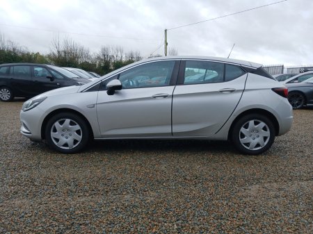 2017 Opel Astra 1.6CDTi 110PS SC €6,975 thumbnail