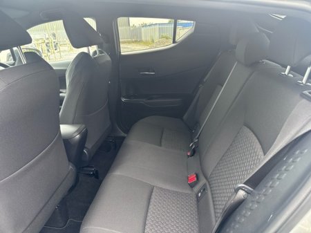 2023 Toyota C-HR - thumbnail 7