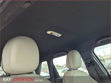 2022 MINI Hatch Cooper Exclusive €26,500 thumbnail