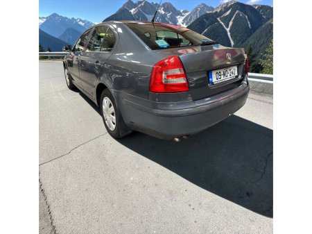 2009 Skoda Octavia - photo 2