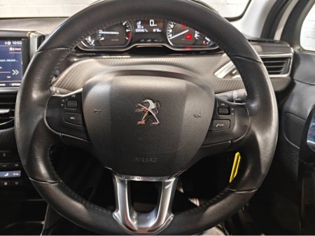 2019 Peugeot 2008 - thumbnail 17