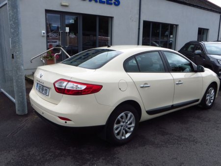 2014 Renault Fluence Dynamique 1.5 DCI 110 4DR €5,950