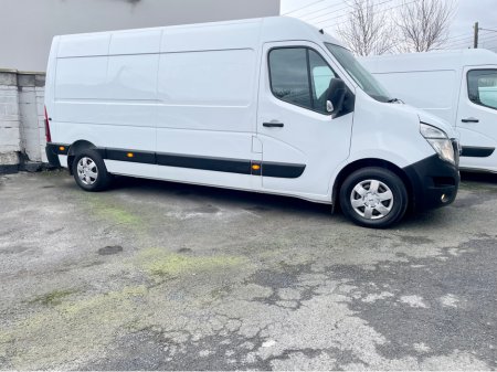 2021 Nissan NV400 - thumbnail 3