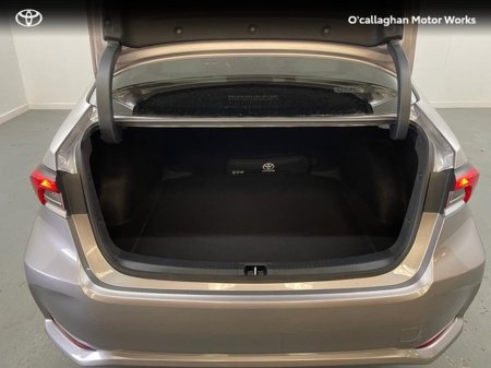 2021 Toyota Corolla COROLLA HYB LUNA SPORT SA €26,950 thumbnail