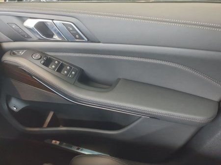 2026 BMW X5 - thumbnail 12