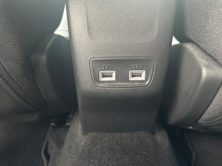 2022 Peugeot 2008 1.2 Puretech 100bhp Allure €21,895 thumbnail