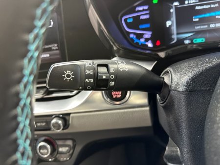 2020 Kia Niro - thumbnail 15