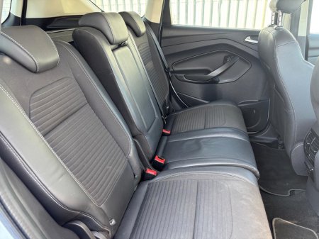 2018 Ford Kuga - thumbnail 5