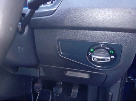 2018 Volkswagen Tiguan - thumbnail 27